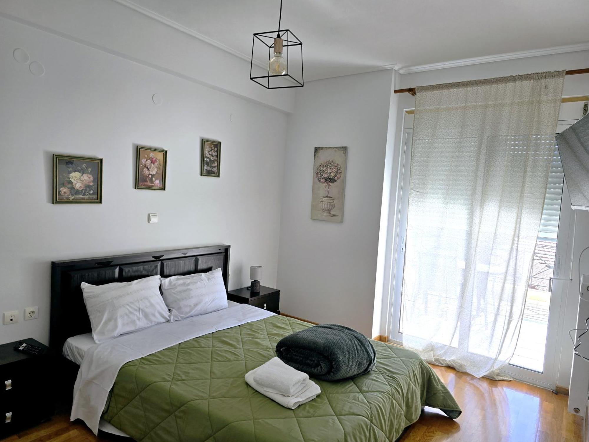 In Centre Suite By Open City Tripoli Exterior photo